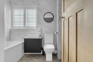 Photo 25- click for photo gallery